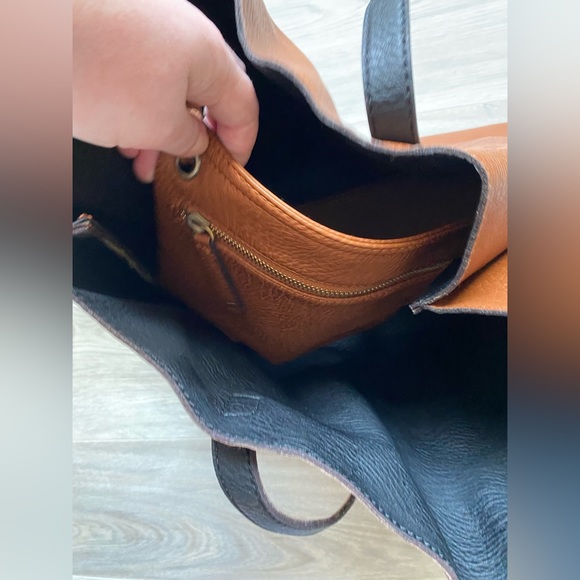 American Eagle Floppy Brown Shoulder Bag - Picture 5 of 7